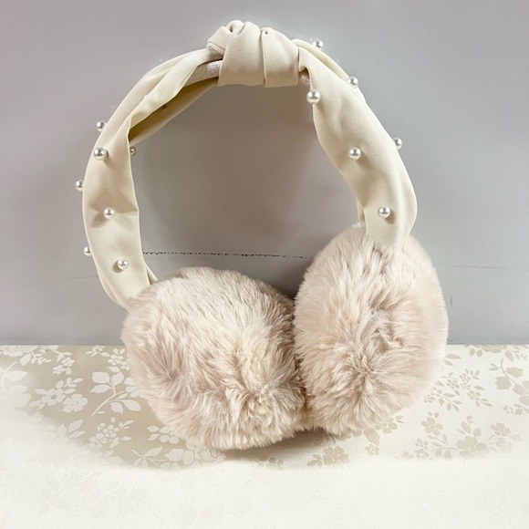 Luxury Ear muffs - Picture 1 of 1